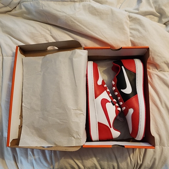 Nike Ebernon Men's 10.5 - Picture 1 of 6